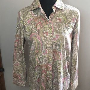 Ladies Vintage Looking Button Down Top